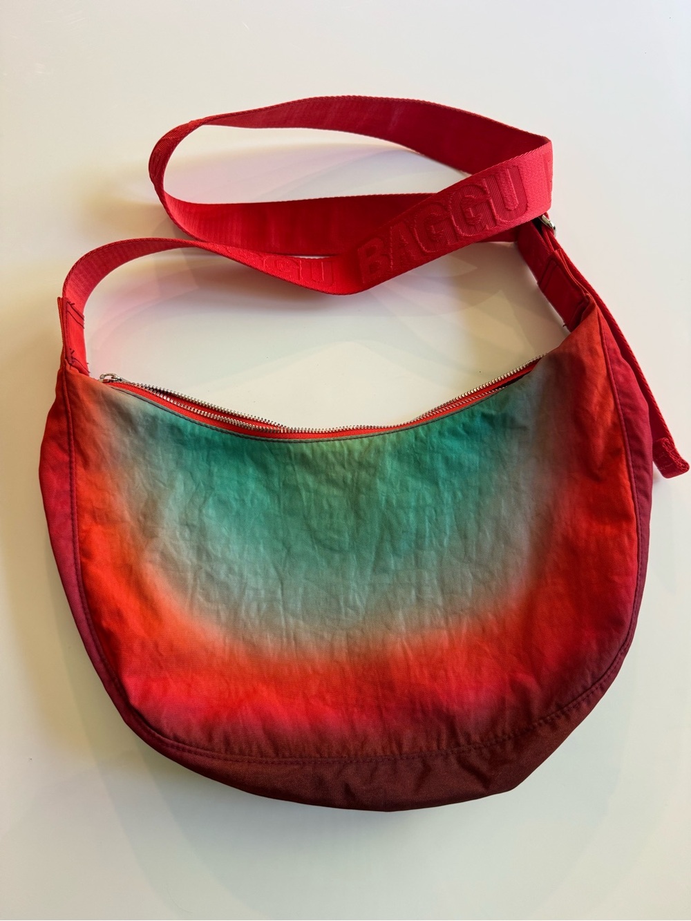 BAGGU Red Gradient Crossbody Bag with Teal Center